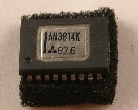 Cylinder Motor Driver ICs for VCR

Overview:
The AN3813K and AN3814K are ICs developed to
drive VCR cylinder motor. They provide sensorless drive
which requires no position-detecting Hall elements.
� Features
� Position detecting Hall elements unrequired.
� 3-phase half-wave overlap drive.
� PG/FG composite three-valued output.
� Built-in thermal protection circuit.
� Max. output current 1.5A.
� The AN3813K incorporates a current modulator which reduces an electromagnetic sound.