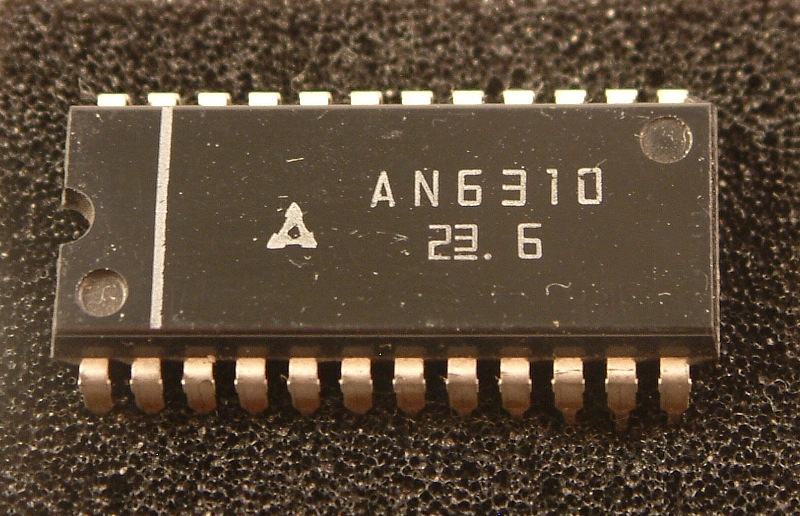 AN6310
VTR Recording Video Signal Processing Circuit

Features:
- The functions consist of:
  Video signal AGC circuit
  Pre-emphasis circuit
  FM modulator
  Synchro separator
  White/Dark clip
- Keyed AGC
- Supply voltage either 9 V or 12 V