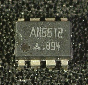 AN6612, AN6612S
Motor Control Circuits

Overview:
The AN6612 and the AN6612S are the electronic governor circuits suitable for the rotating speed control of a low voltage and compact DC motor which is used for a
small tape recorder, etc.

Features:
� Wide range of operating voltage : VCC (opr) =1.8V ~ 8V
� 2 package types
� Fewer external parts
� Speed control in steps with linear fine control
� Output current limiting circuit is built-in